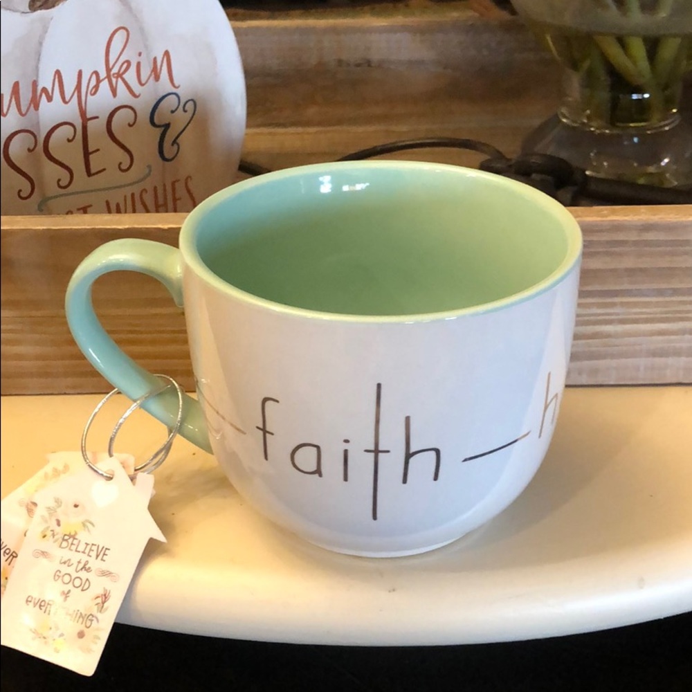 CLEARANCE❗️FAITH HOPE LOVE Wrapped Mug